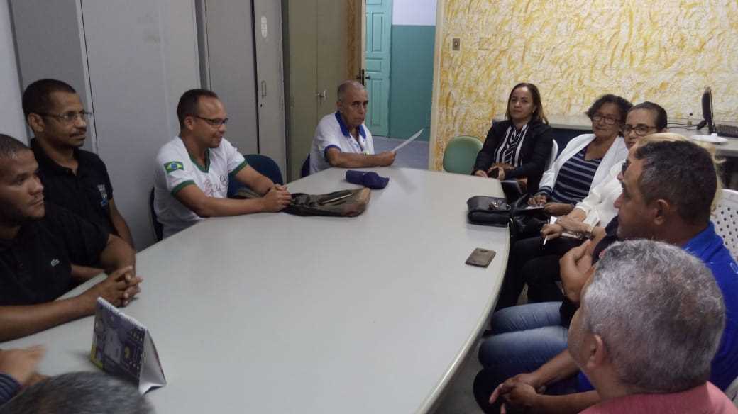 Camacã: Representantes sindicais de reúnem com prefeito para tratar do processo de individualização do FGTS